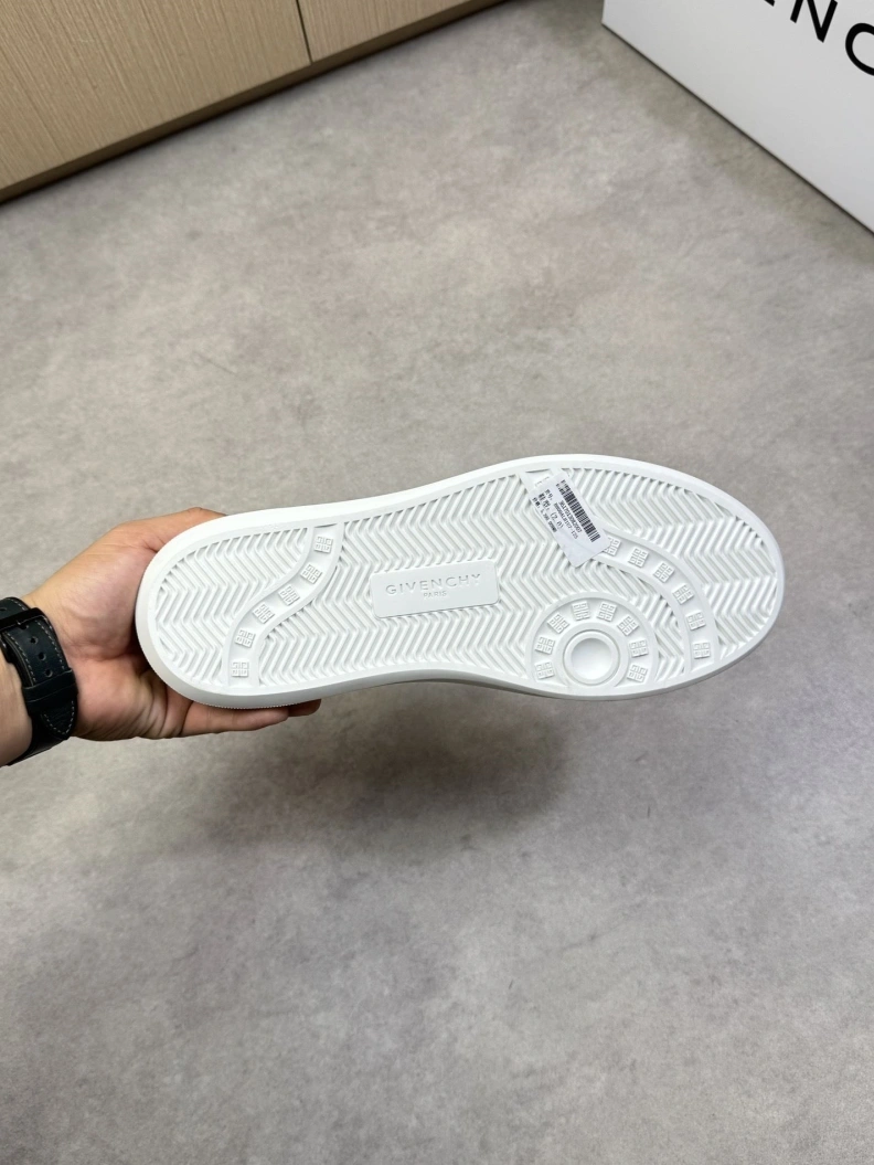 Gxvxnchy Sneakers BestValue 151850