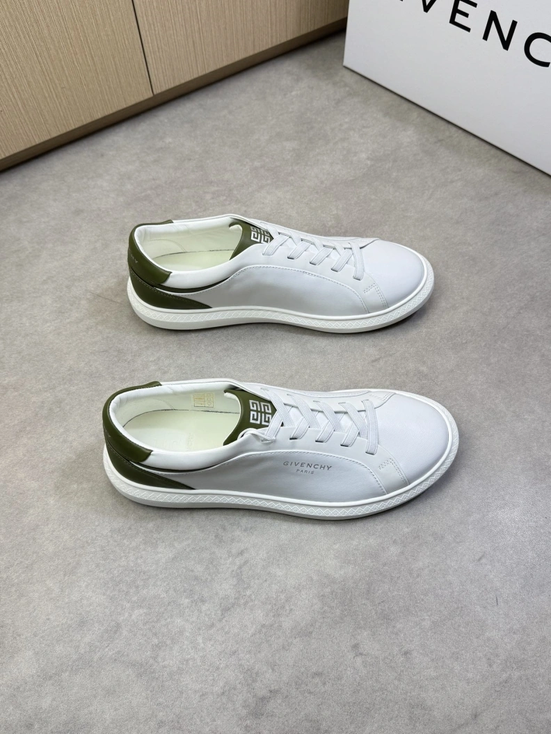 Gxvxnchy Sneakers Resilient 151855