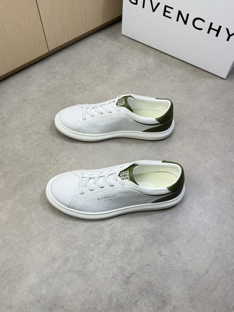 Gxvxnchy Sneakers Resilient 151855