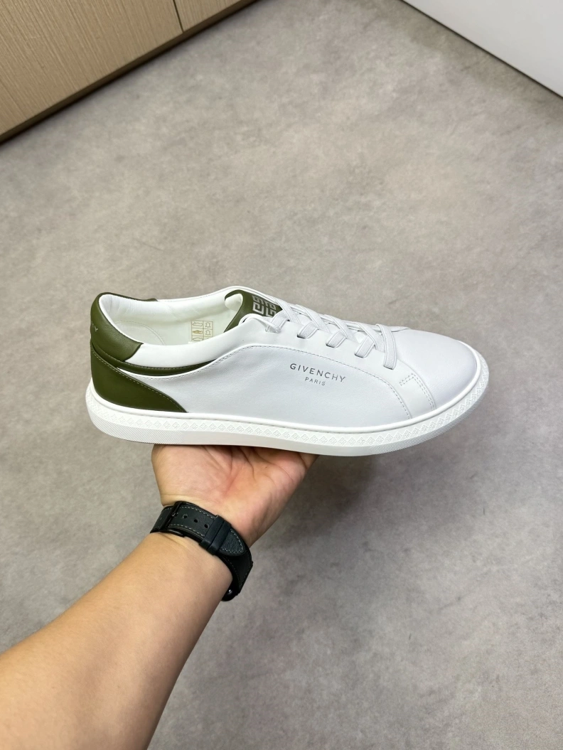 Gxvxnchy Sneakers Resilient 151855