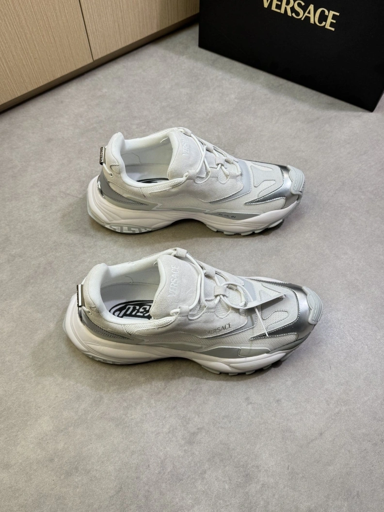 Stylish Gxvxnchy Sneakers 151849