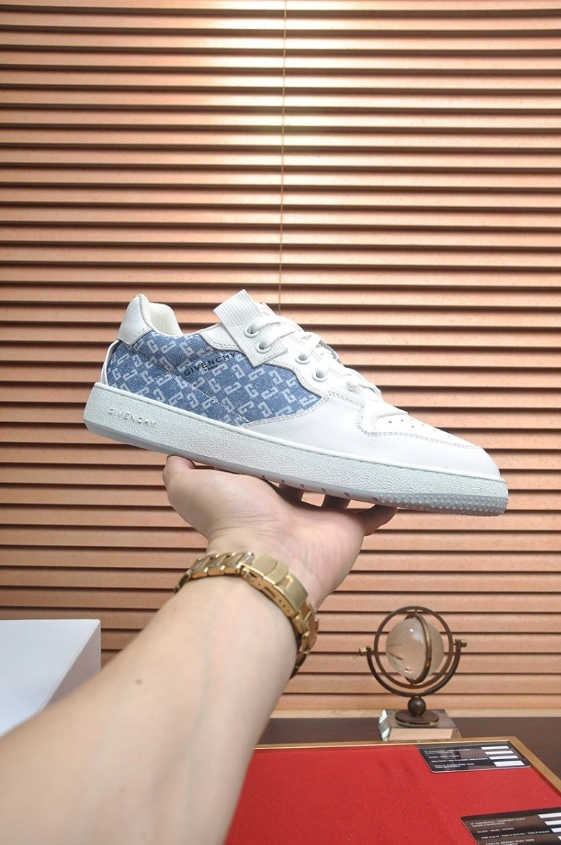 Gxvxnchy Sneakers Durable 151833