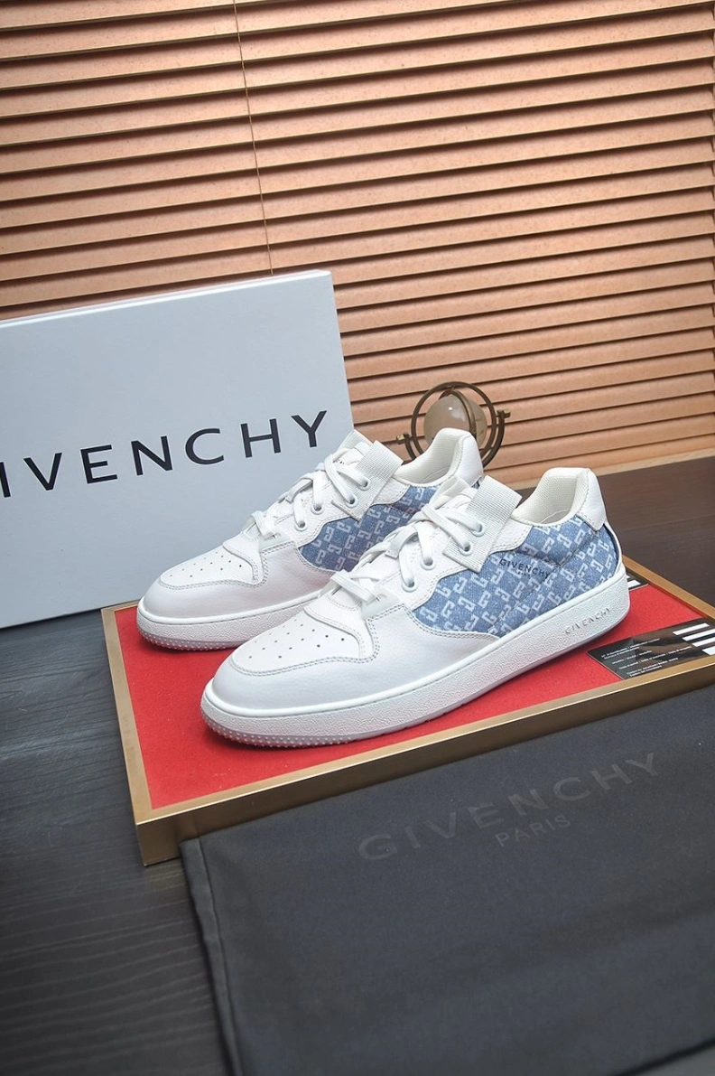 Gxvxnchy Sneakers Durable 151833