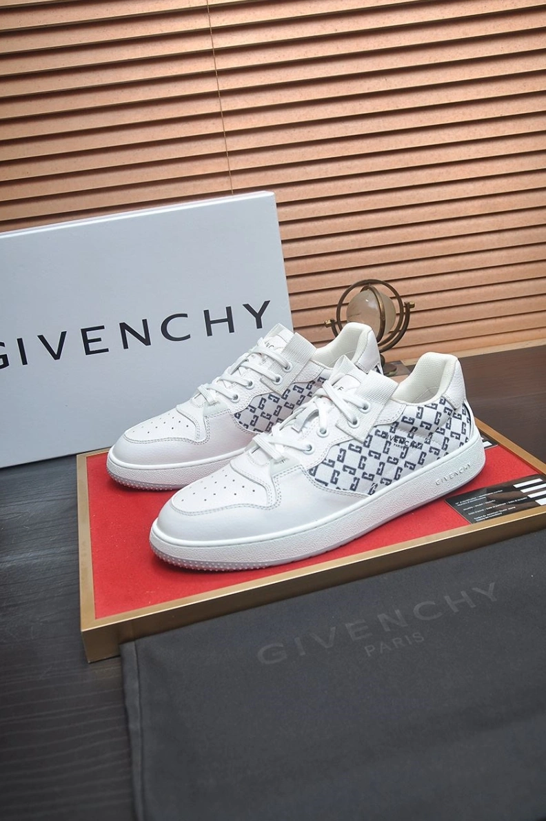Gxvxnchy Sneakers Popular 151860