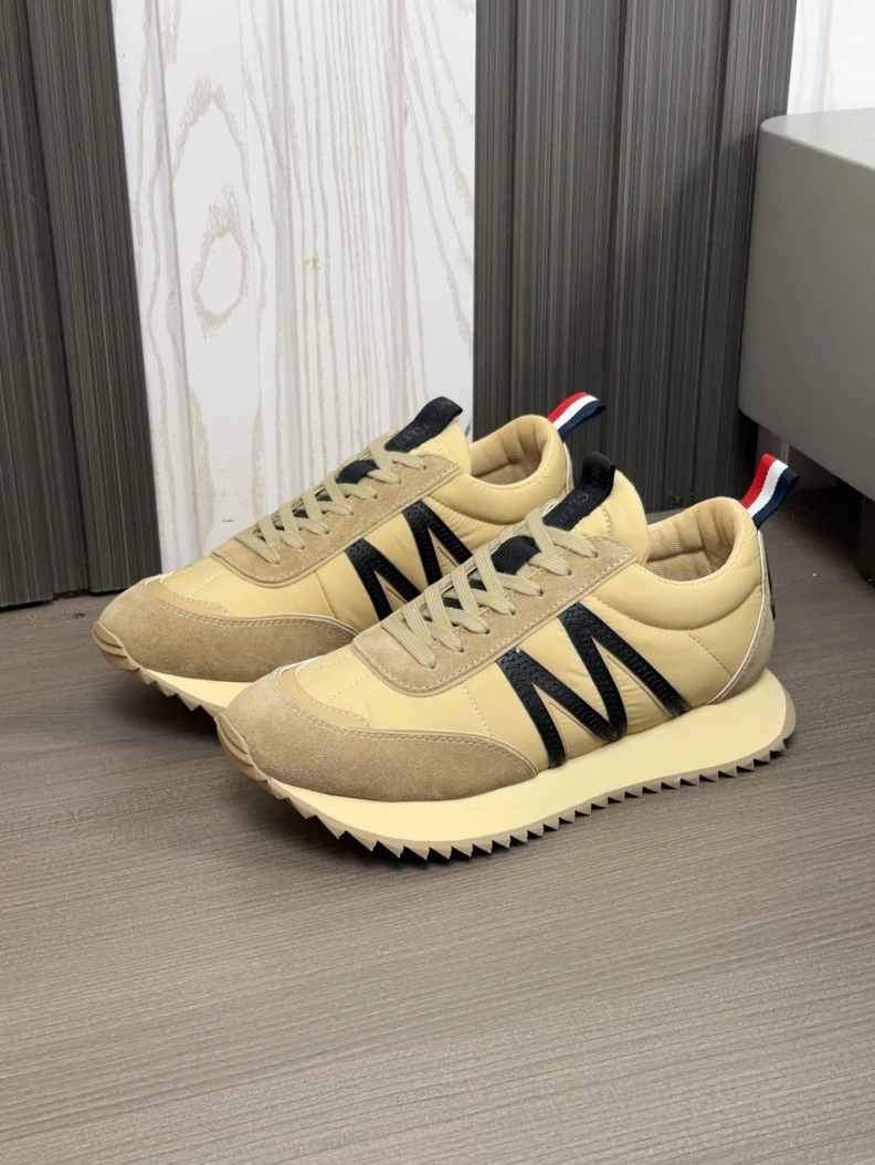 Refined Mxnclxr Sneakers 197160