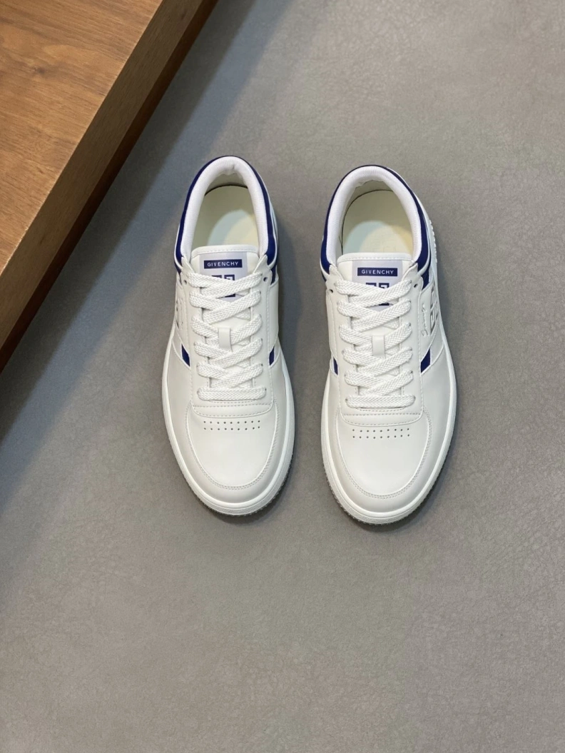 Trendy Gxvxnchy Sneakers 151819