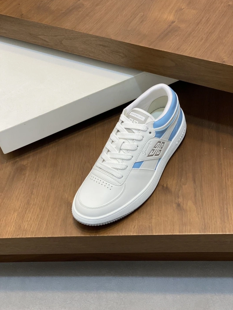 Comfortable Gxvxnchy Sneakers 151818