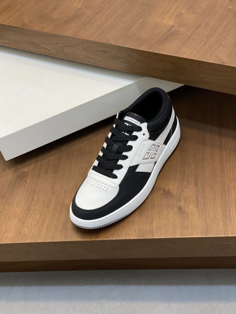 Gxvxnchy Sneakers UrbanStyle 151817