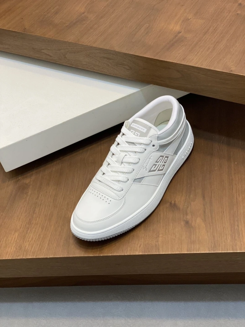 Gxvxnchy Sneakers Bright 151812