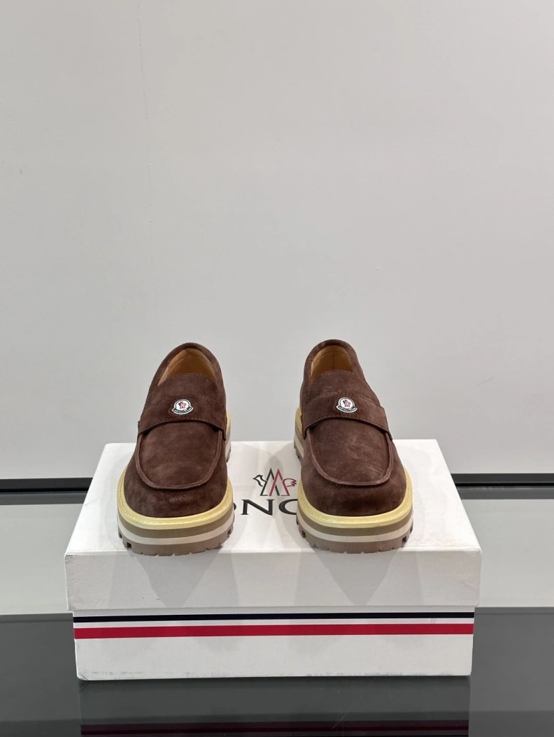 Bright Mxnclxr Sneakers 197165