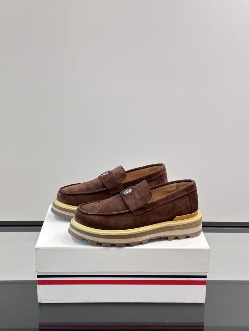 Bright Mxnclxr Sneakers 197165