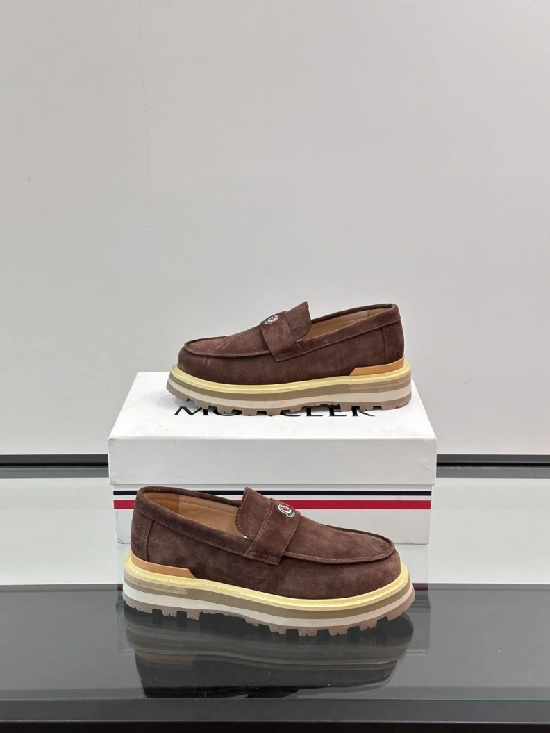 Bright Mxnclxr Sneakers 197165