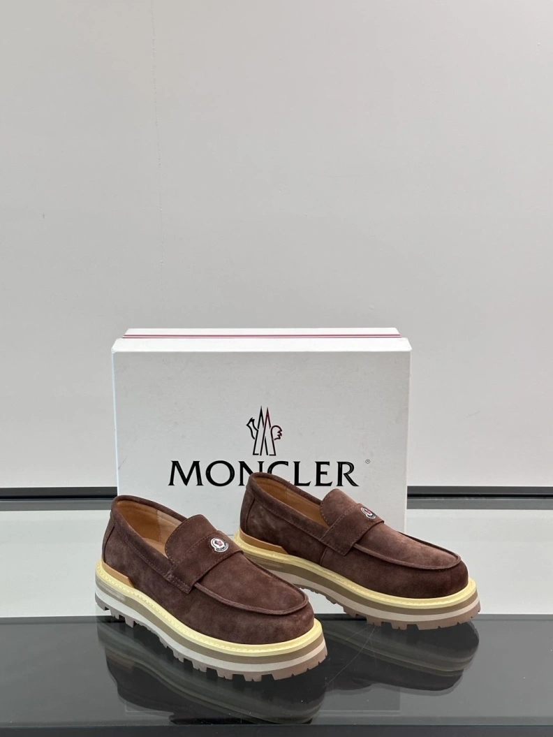 Bright Mxnclxr Sneakers 197165