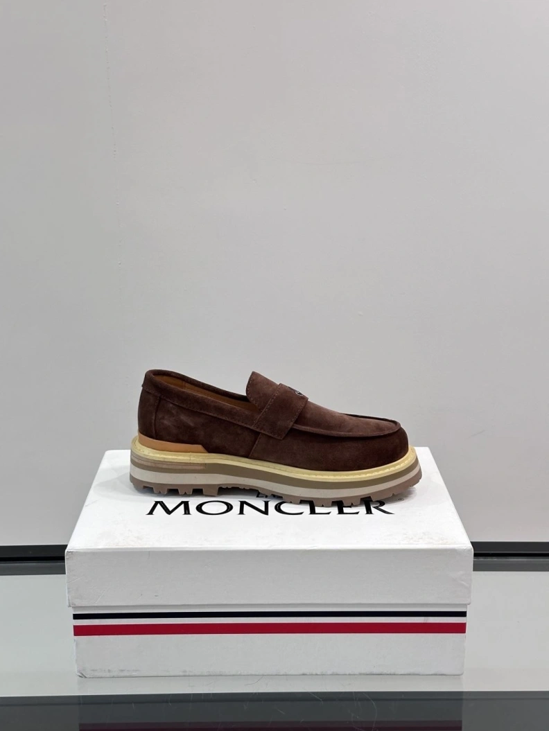 Bright Mxnclxr Sneakers 197165