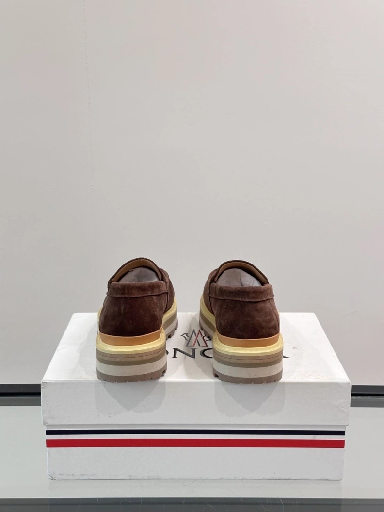 Bright Mxnclxr Sneakers 197165