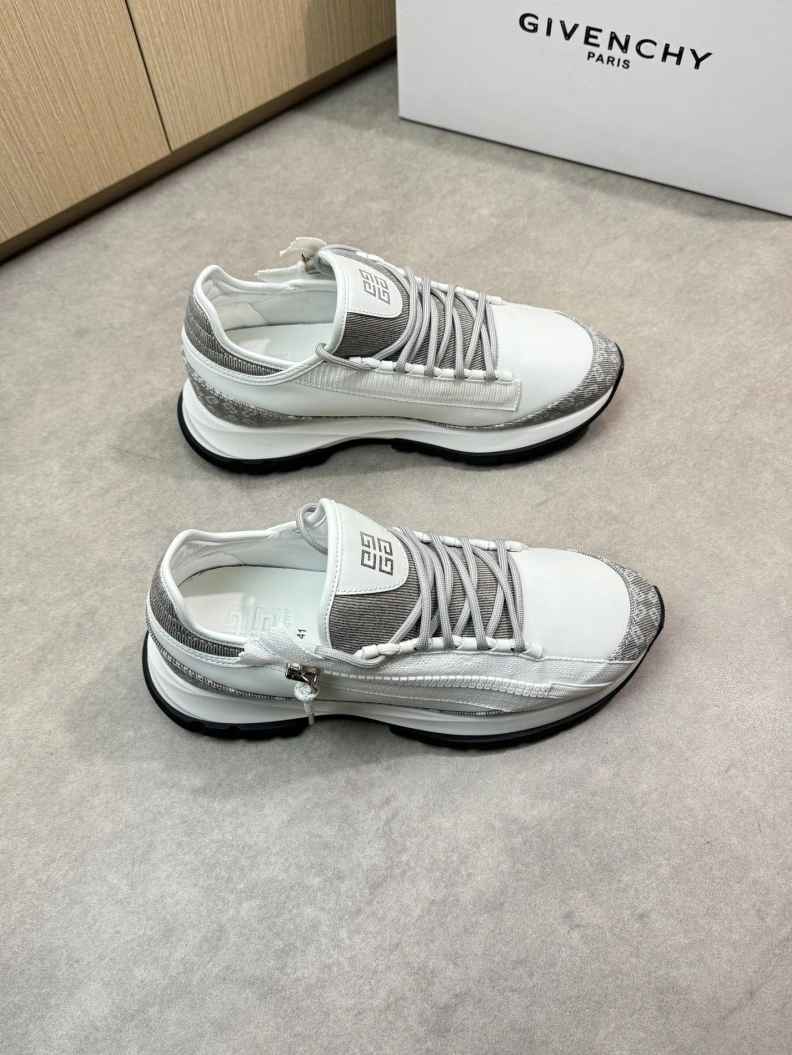 Gxvxnchy Sneakers EyeCatching 151811