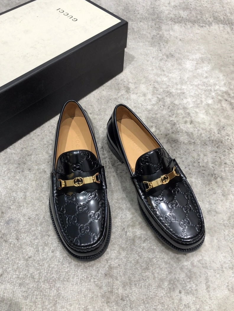 Reliable Gxccx Leather Shoes 155316