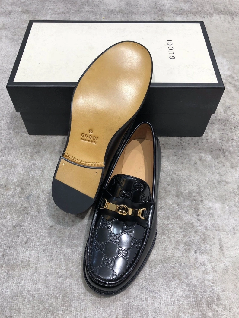 Reliable Gxccx Leather Shoes 155316