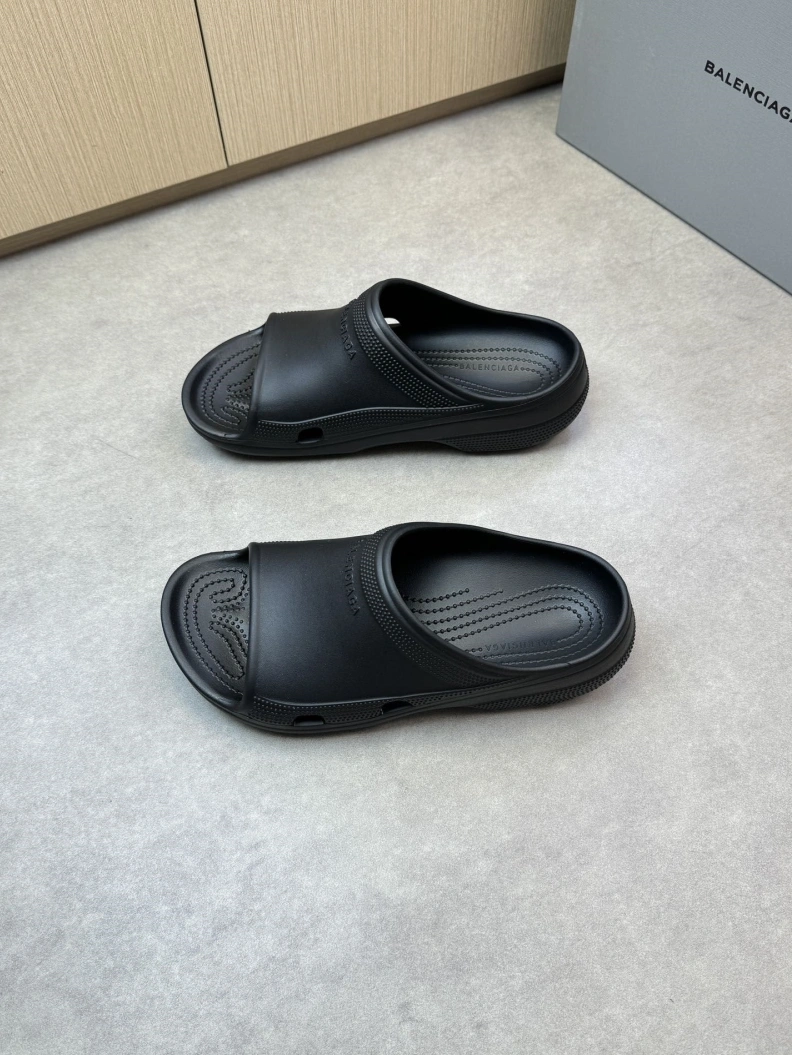 Unique Bxlxnciaga Slippers 109244