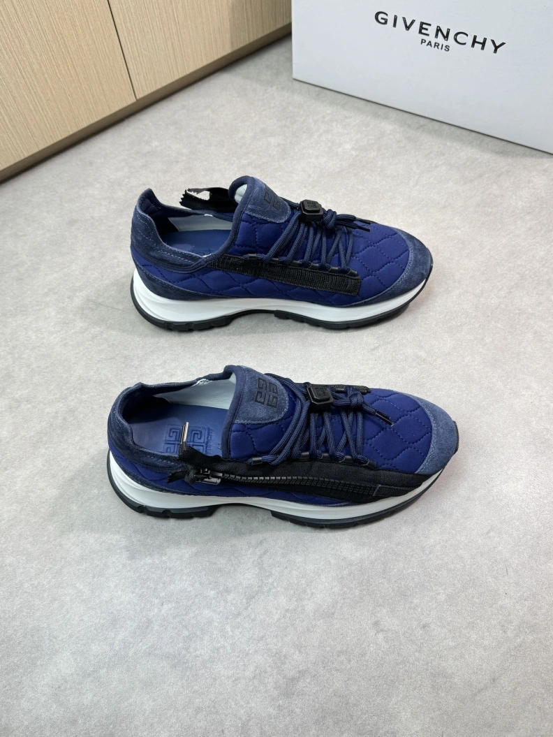 Elegant Gxvxnchy Sneakers 151809