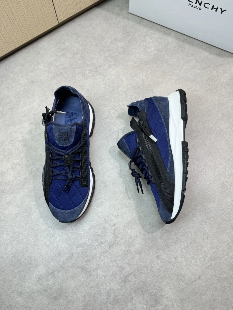 Elegant Gxvxnchy Sneakers 151809