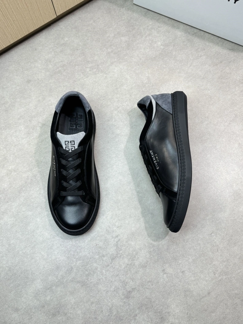 Gxvxnchy Sneakers Durable 151798