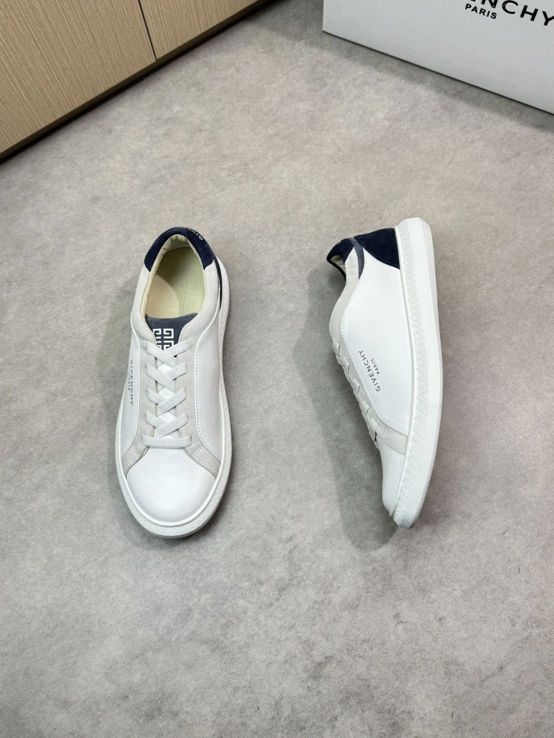Gxvxnchy Sneakers Durable 151799