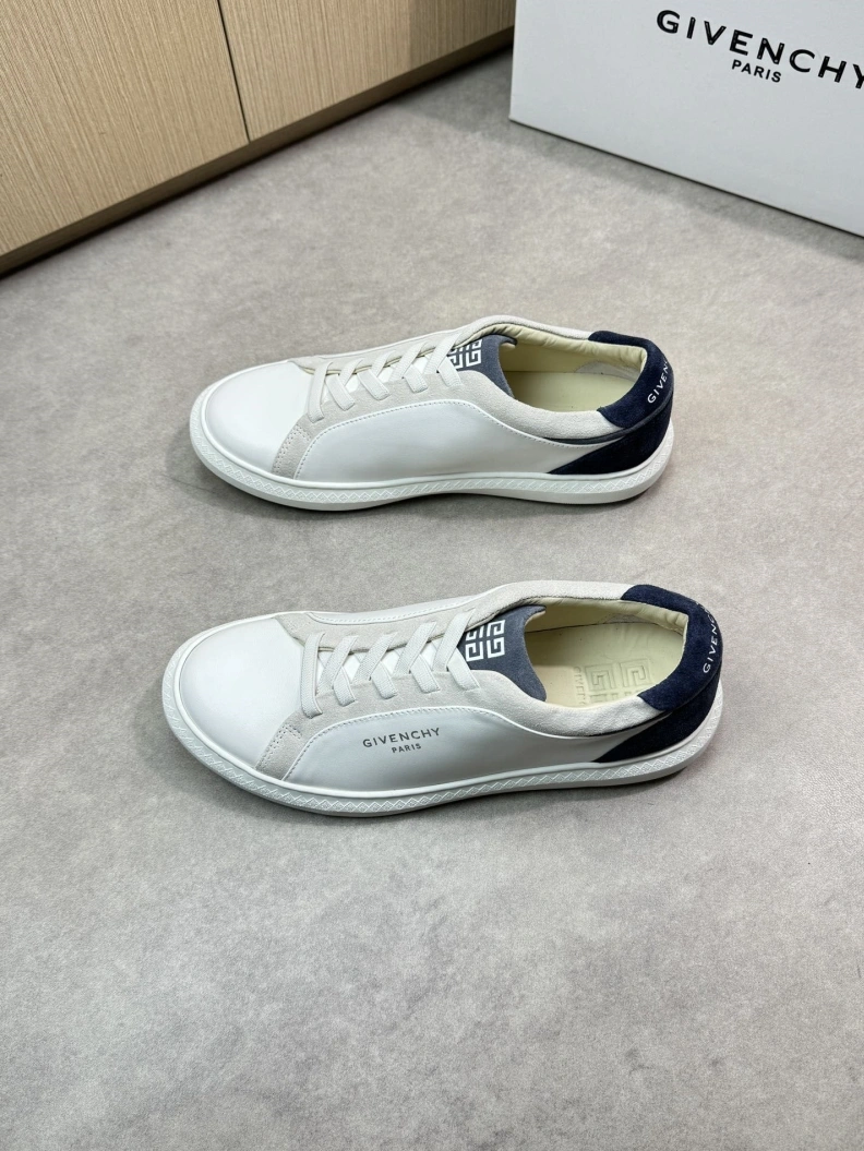 Gxvxnchy Sneakers Durable 151799