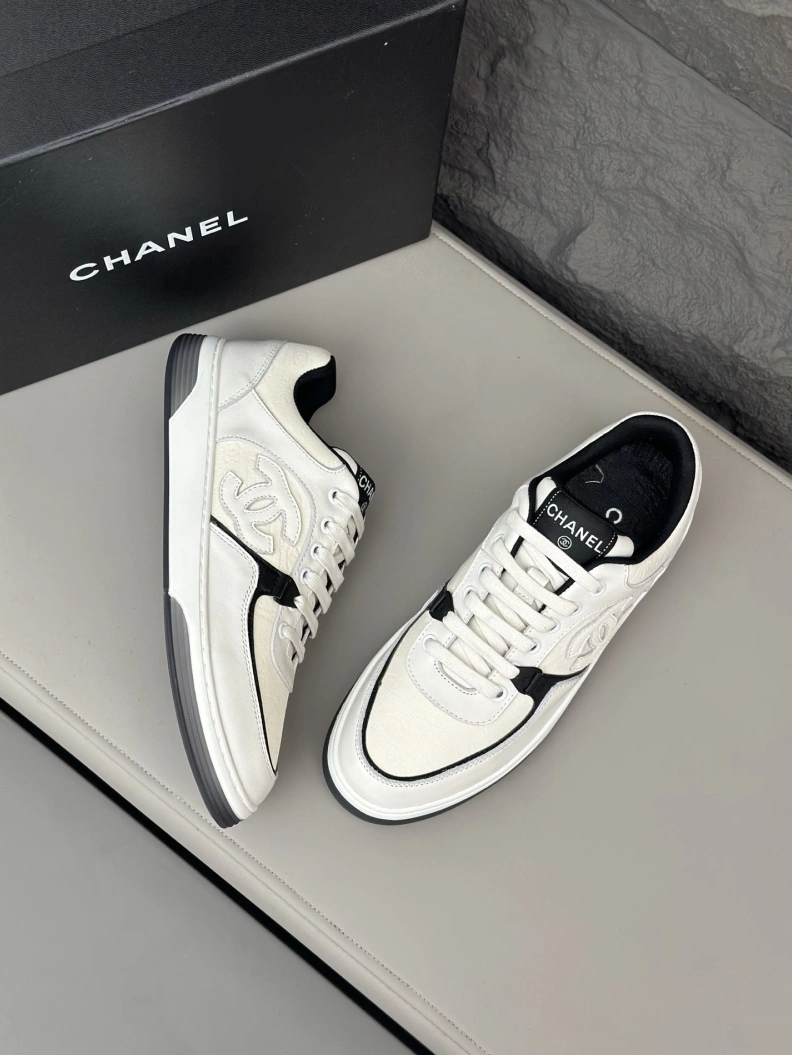 Lightweight Chxnxl Sneakers 118114