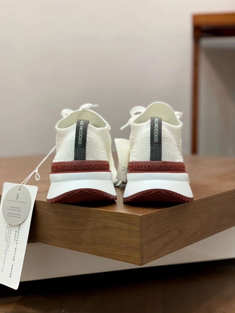 Versatile Brxnxllo Cxcxnelli Sneakers 113406