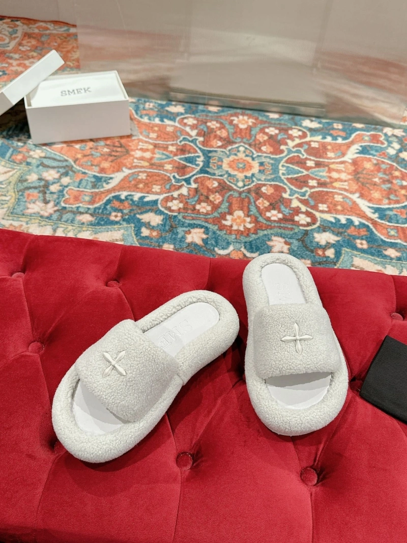 Stylish Othxr Slippers 214182