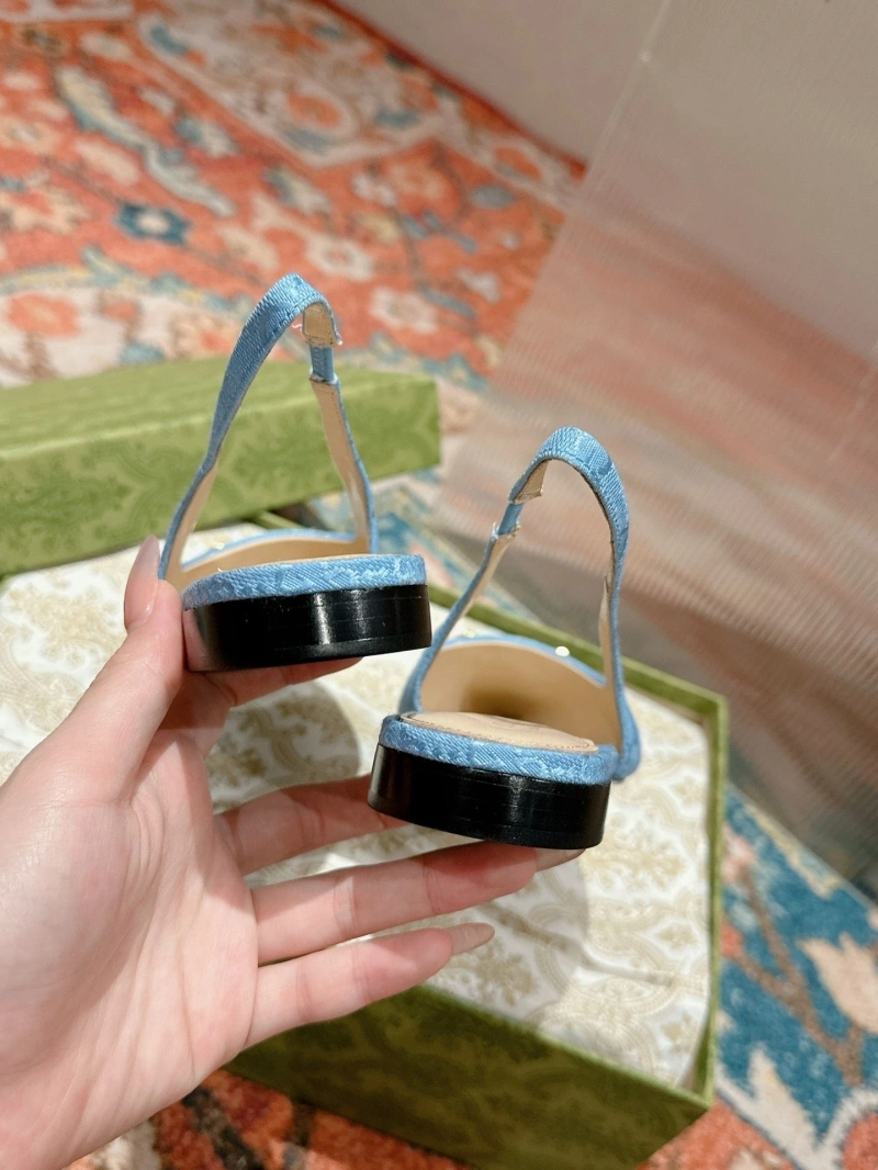 Efficient Gxccx Sandals 159365