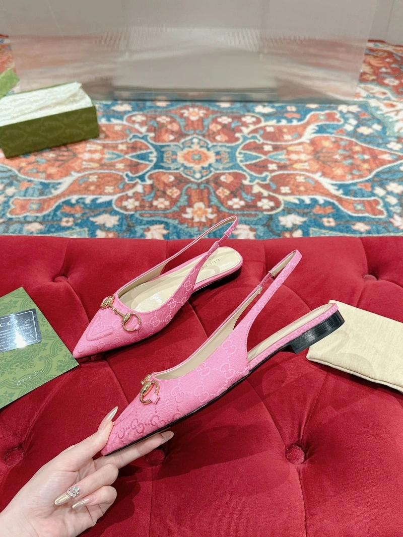 Trendy Gxccx Sandals 159368