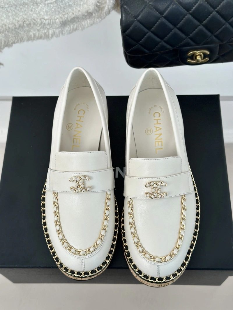 Bold Chxnxl Leather Shoes 125509