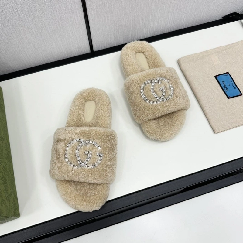 Gxccx Slippers Flexible 159359