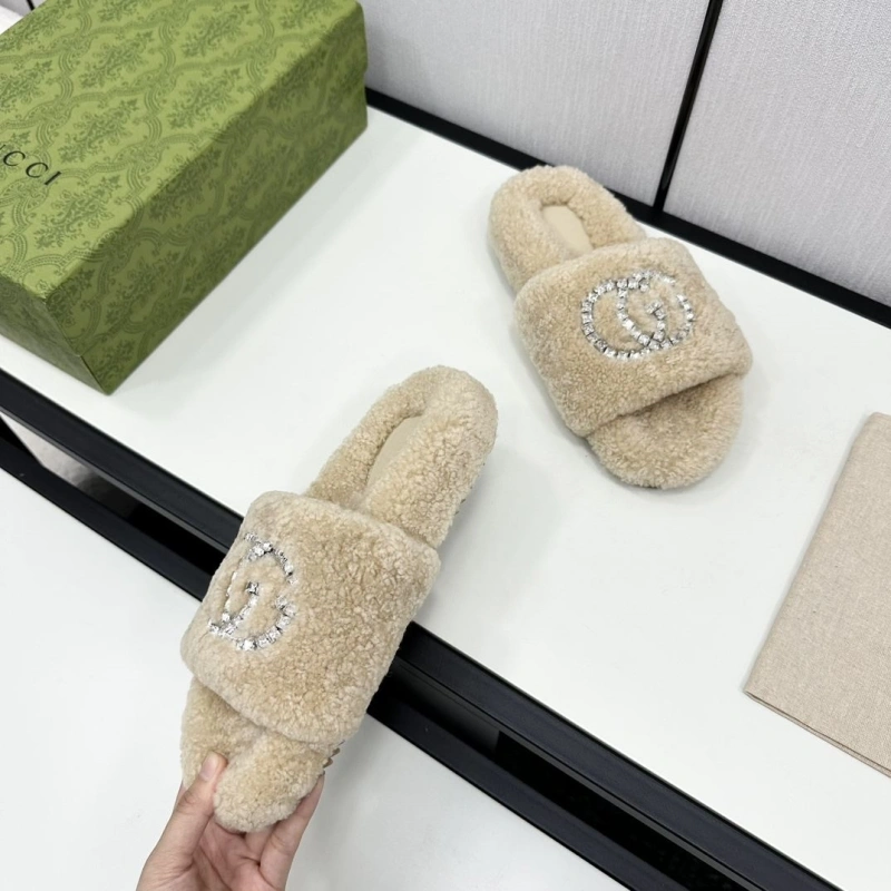 Gxccx Slippers Flexible 159359
