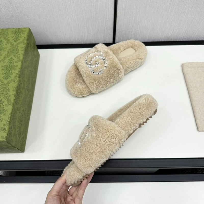 Gxccx Slippers Flexible 159359