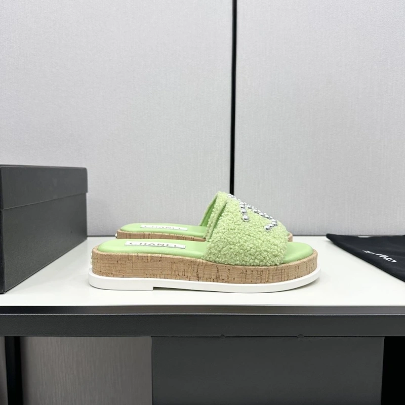 Cozy Chxnxl Slippers 125449