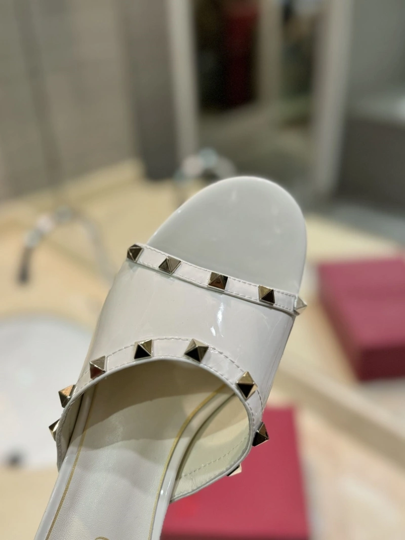 Vxlxntino Slippers EasyMatch 230875