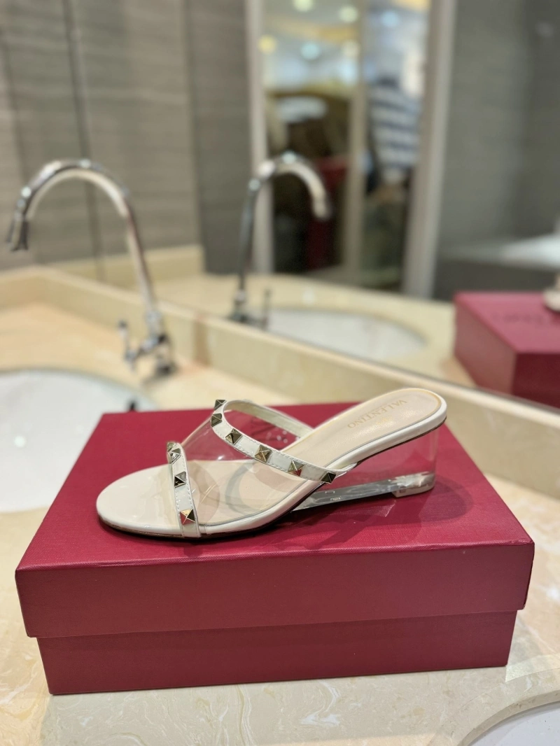 Fashionable Vxlxntino Sandals 230880