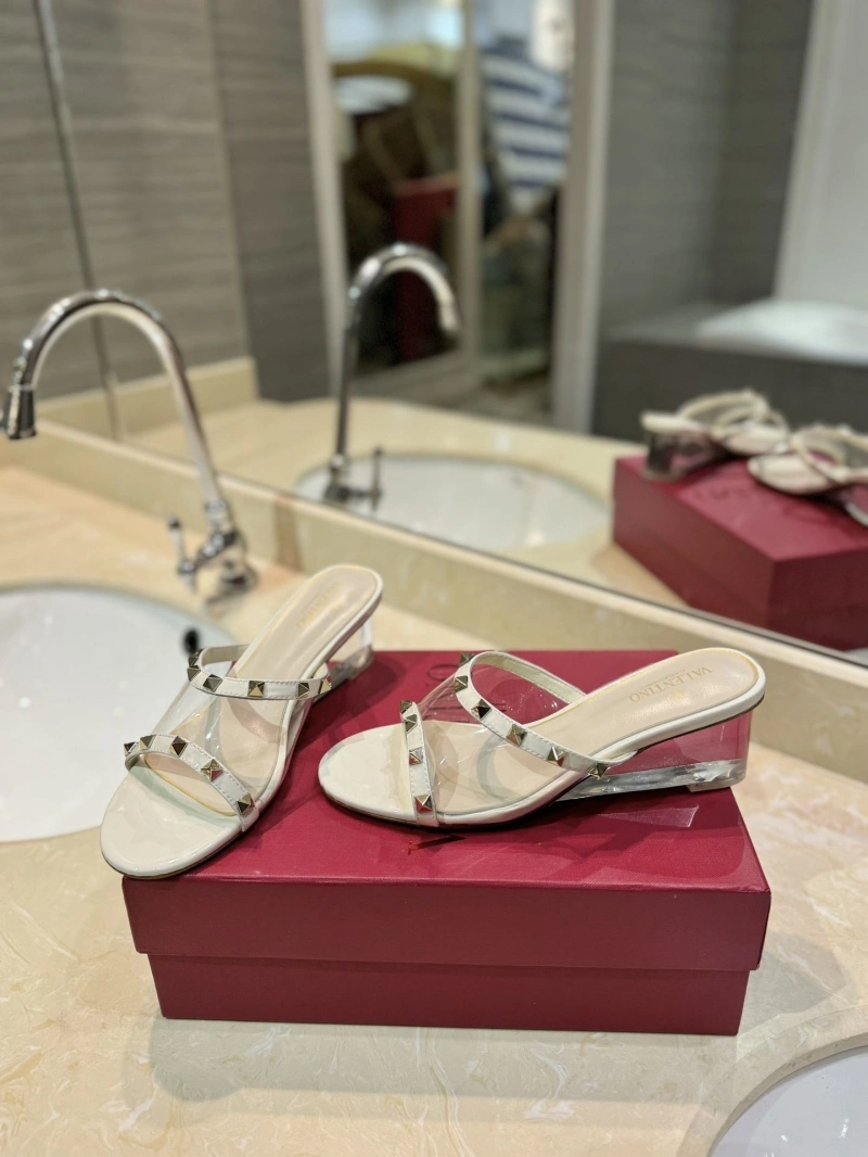 Fashionable Vxlxntino Sandals 230880
