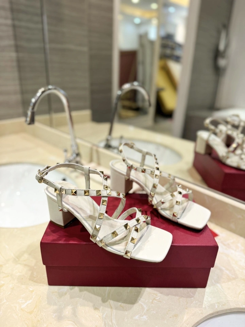 Bold Vxlxntino Sandals 230894