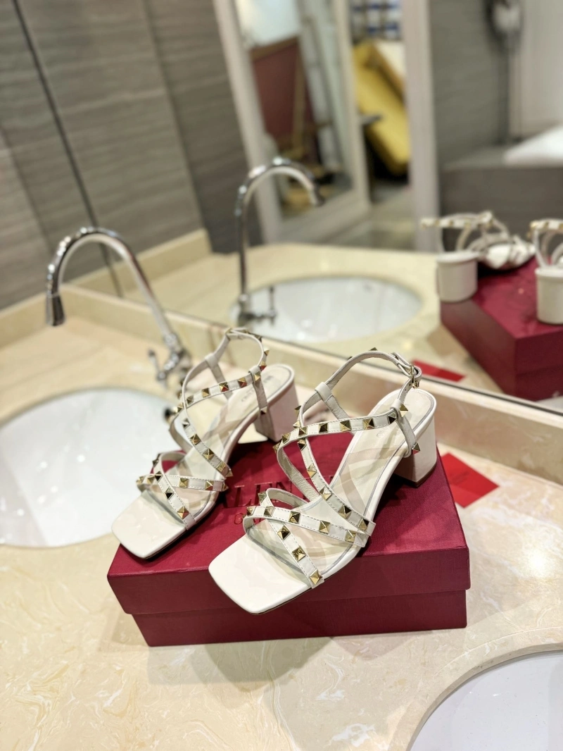 Bold Vxlxntino Sandals 230894
