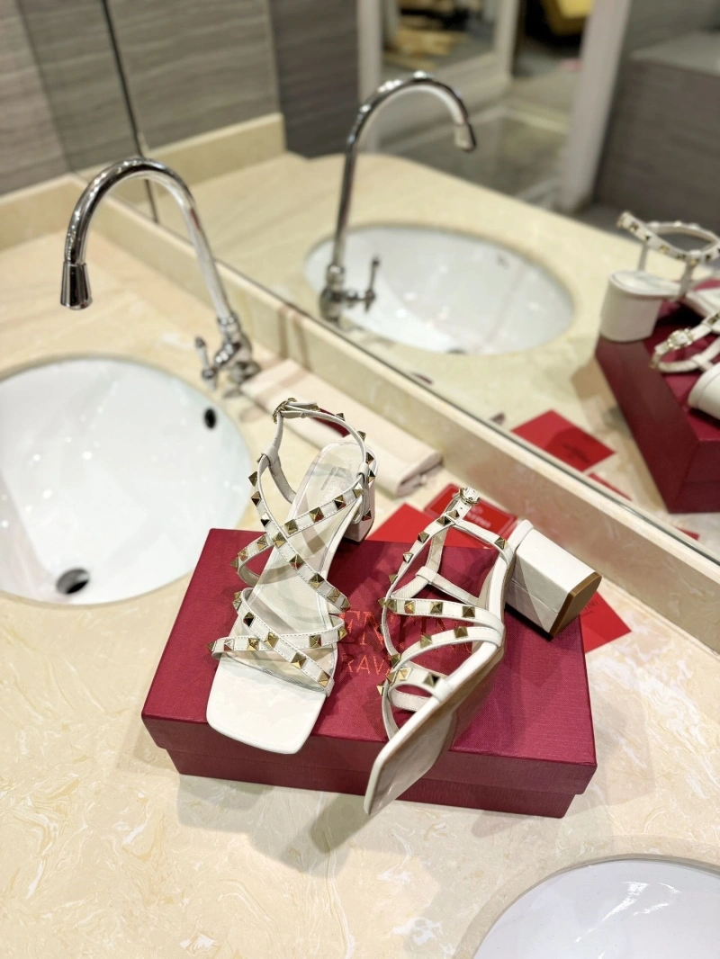 Bold Vxlxntino Sandals 230894
