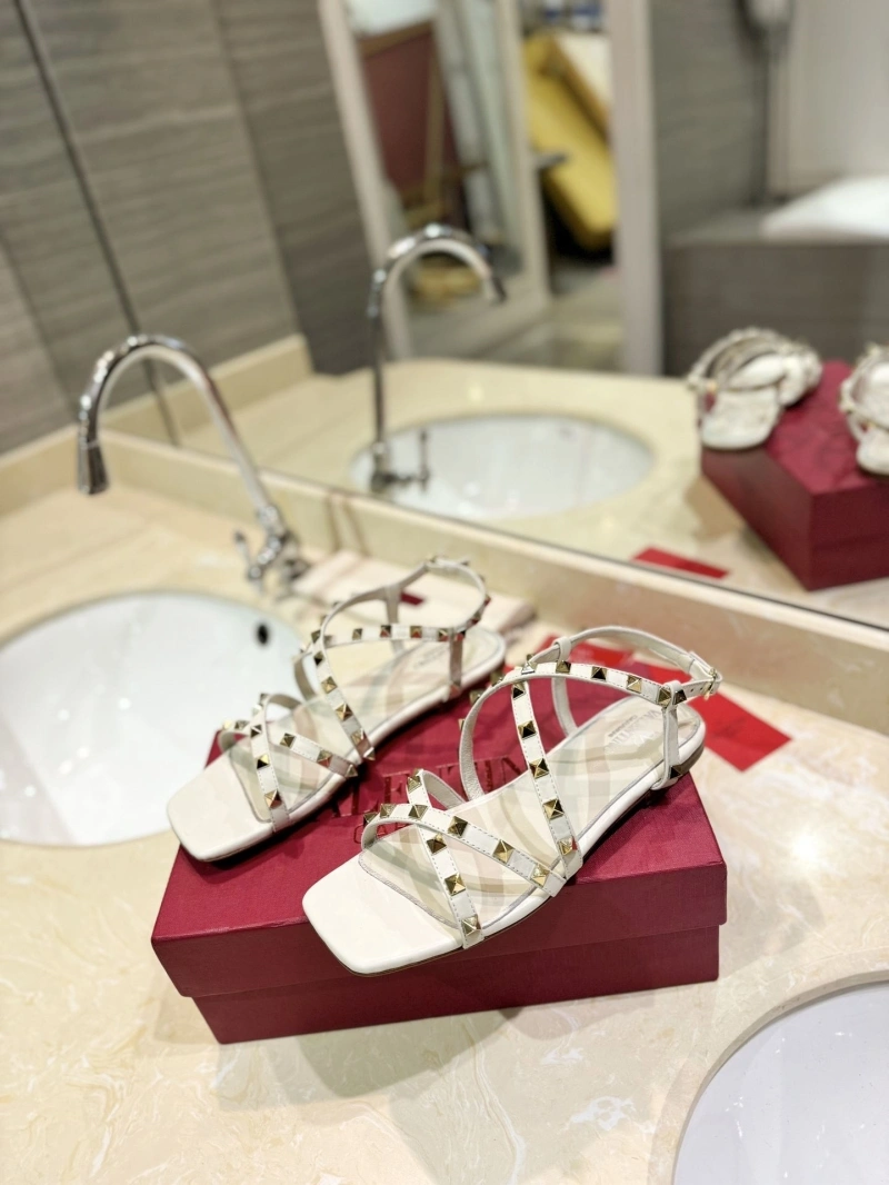 Practical Vxlxntino Sandals 230876