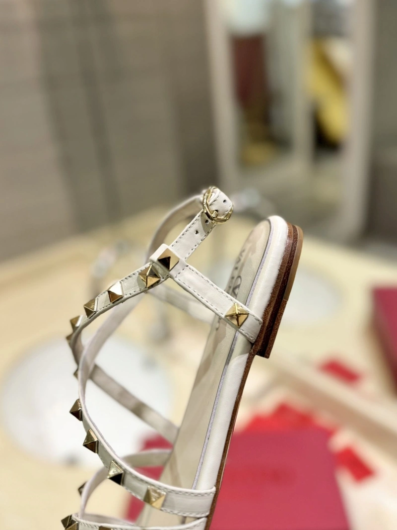 Practical Vxlxntino Sandals 230876