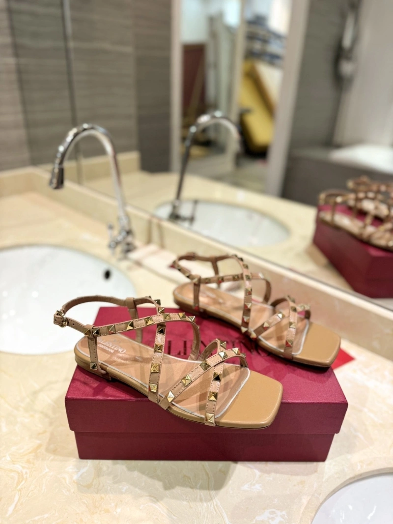 Resilient Vxlxntino Sandals 230883