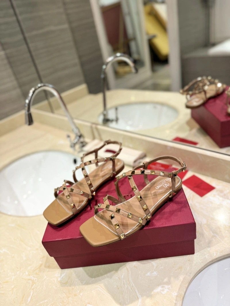 Resilient Vxlxntino Sandals 230883