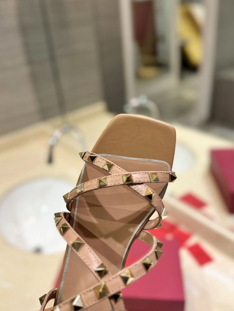 Resilient Vxlxntino Sandals 230883