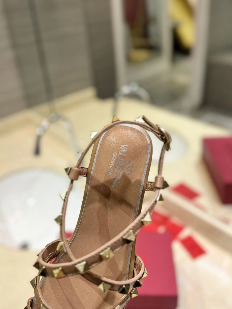 Resilient Vxlxntino Sandals 230883